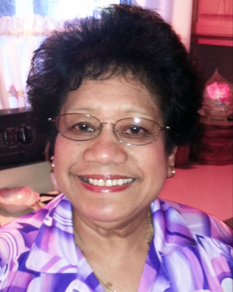 Nena Labrador Hernandez