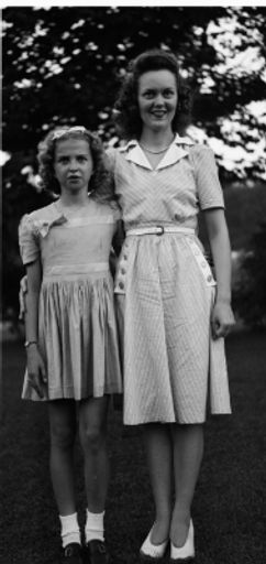 Dorothy Howard photo gallery thumbnail 2 of 4