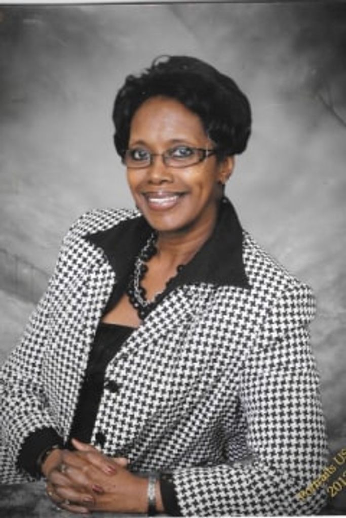 Patricia   Lewis