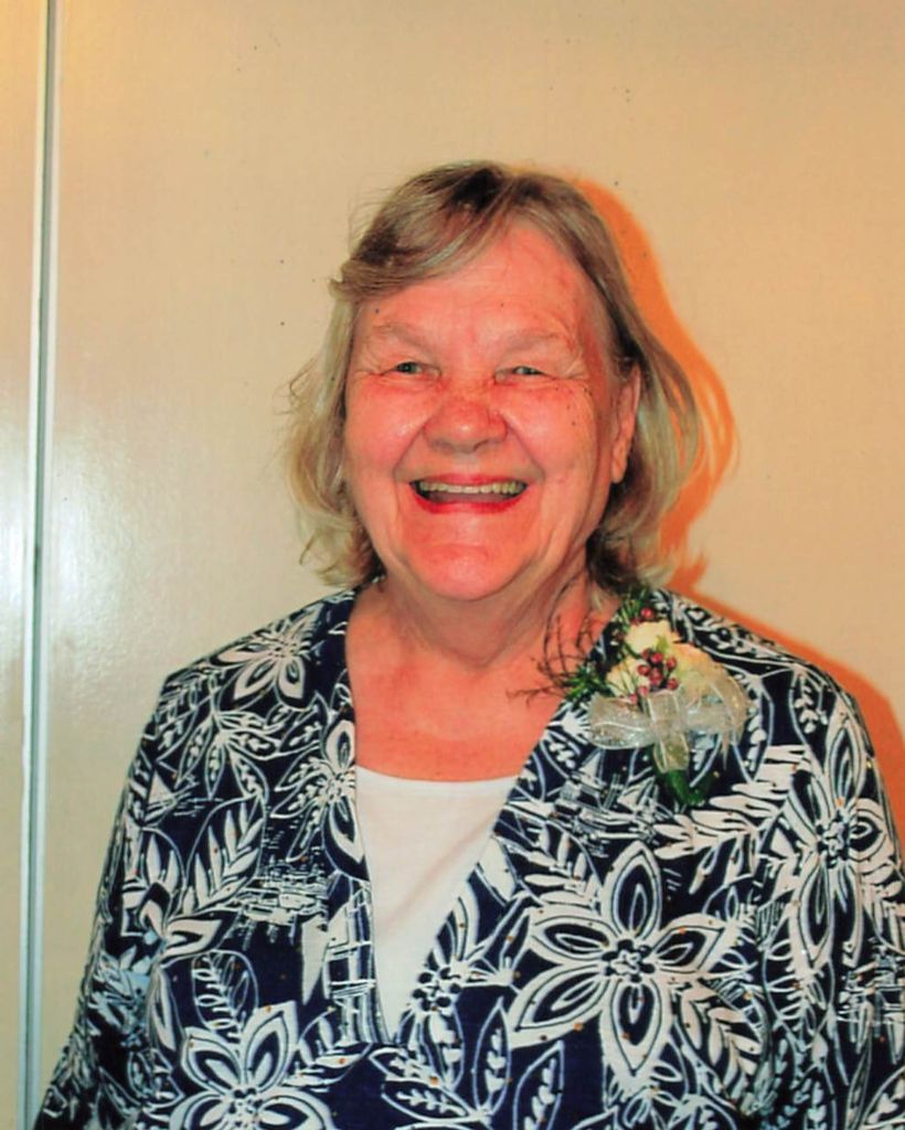 Lois "Sally" Leola Clobes