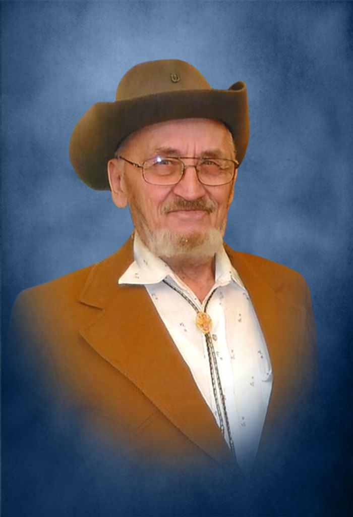 Lewis 'Junior' Junior Compton