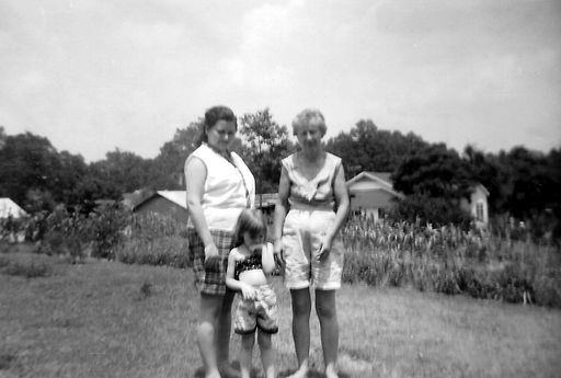 JoAnn Maddox photo gallery thumbnail 46 of 74