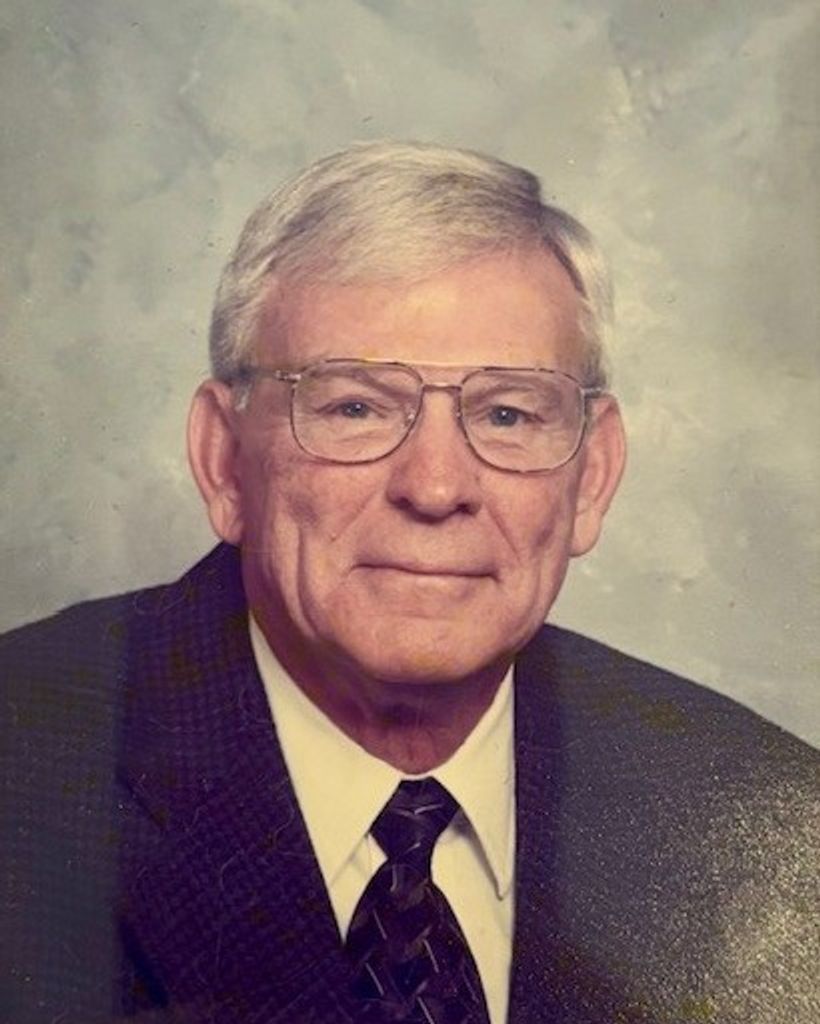 Leonard Layton Lewis Profile Photo