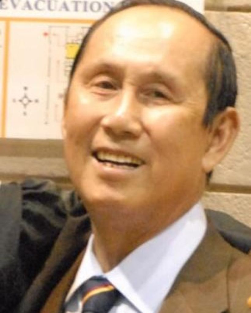 Hoan V Nguyen