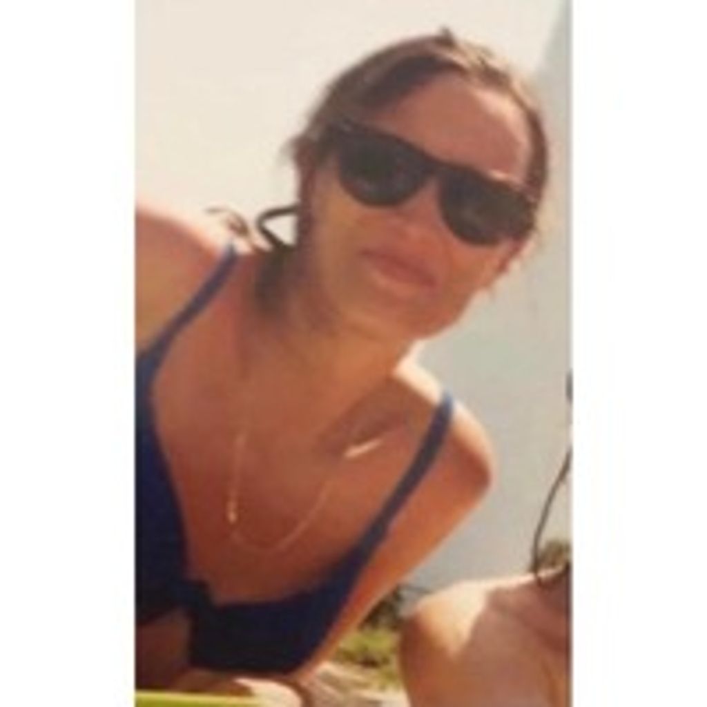 Laura Schneider Alexander