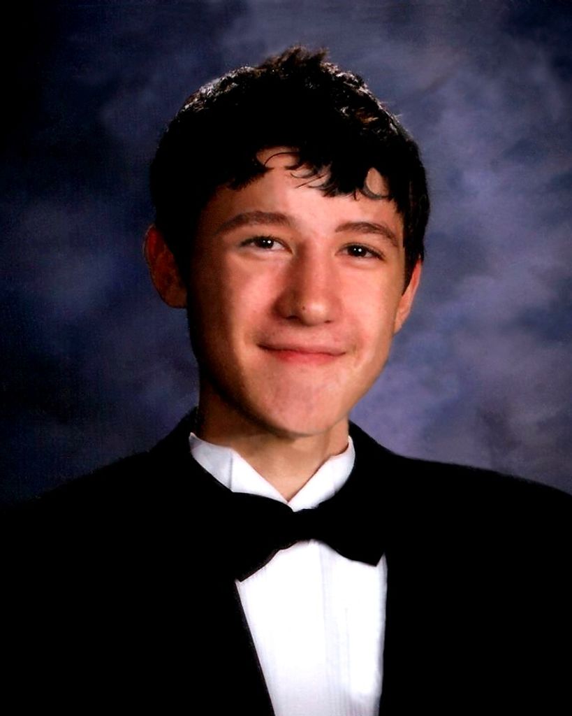 Joshua Tylor McKnight Profile Photo