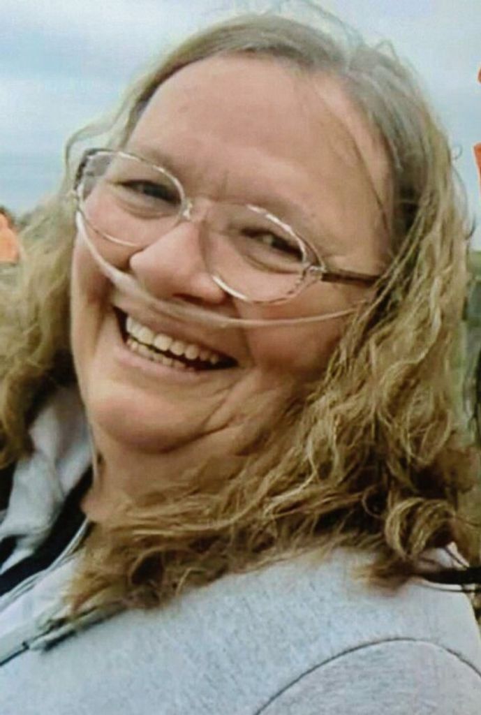 Sally Sue Lyons Profile Photo