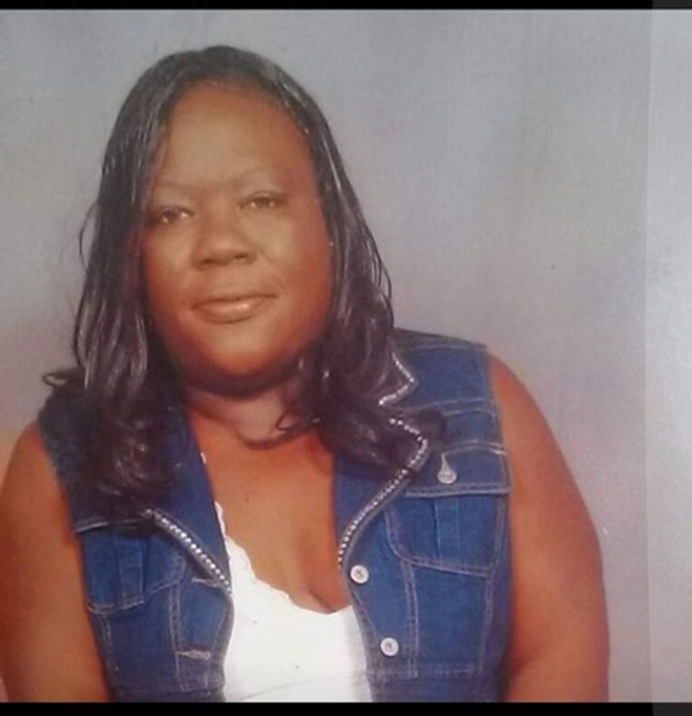 Rutdenia "Shirley" Bouknight