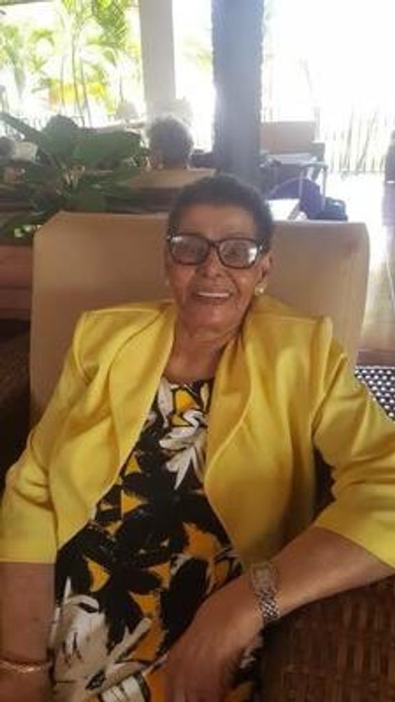 Nortel Louise Waite Profile Photo