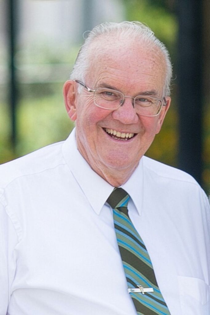 Grant E Head Profile Photo
