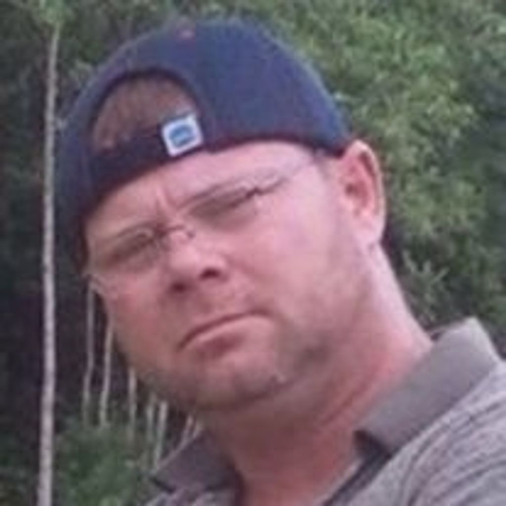 Bruce  "Rowdy" Necaise