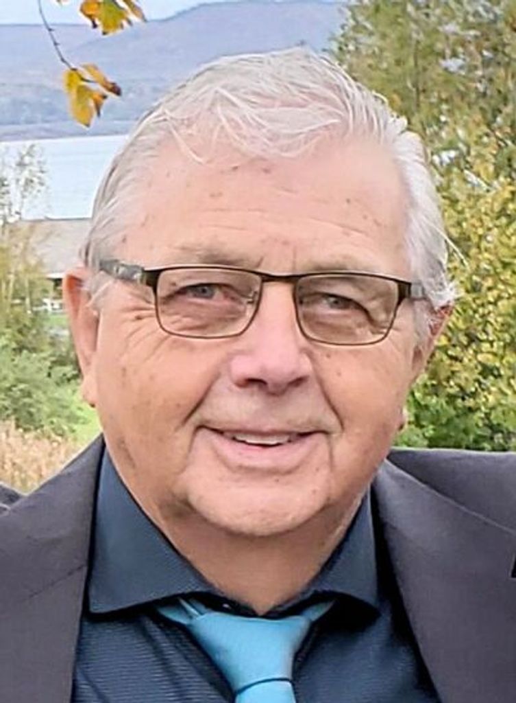 Donald Snow Profile Photo