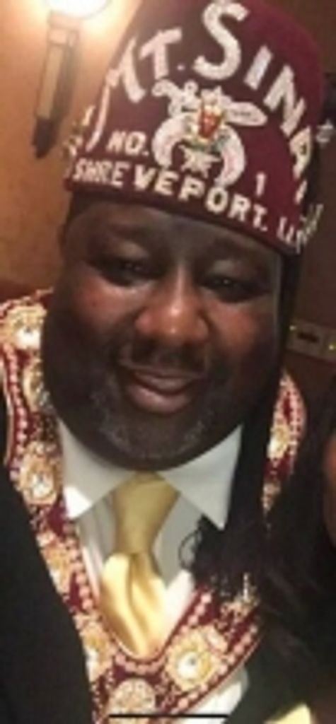 Lamont Anthony Mr. Robinson, Sr.