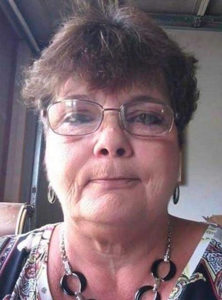 Jo Lynn Earley Profile Photo