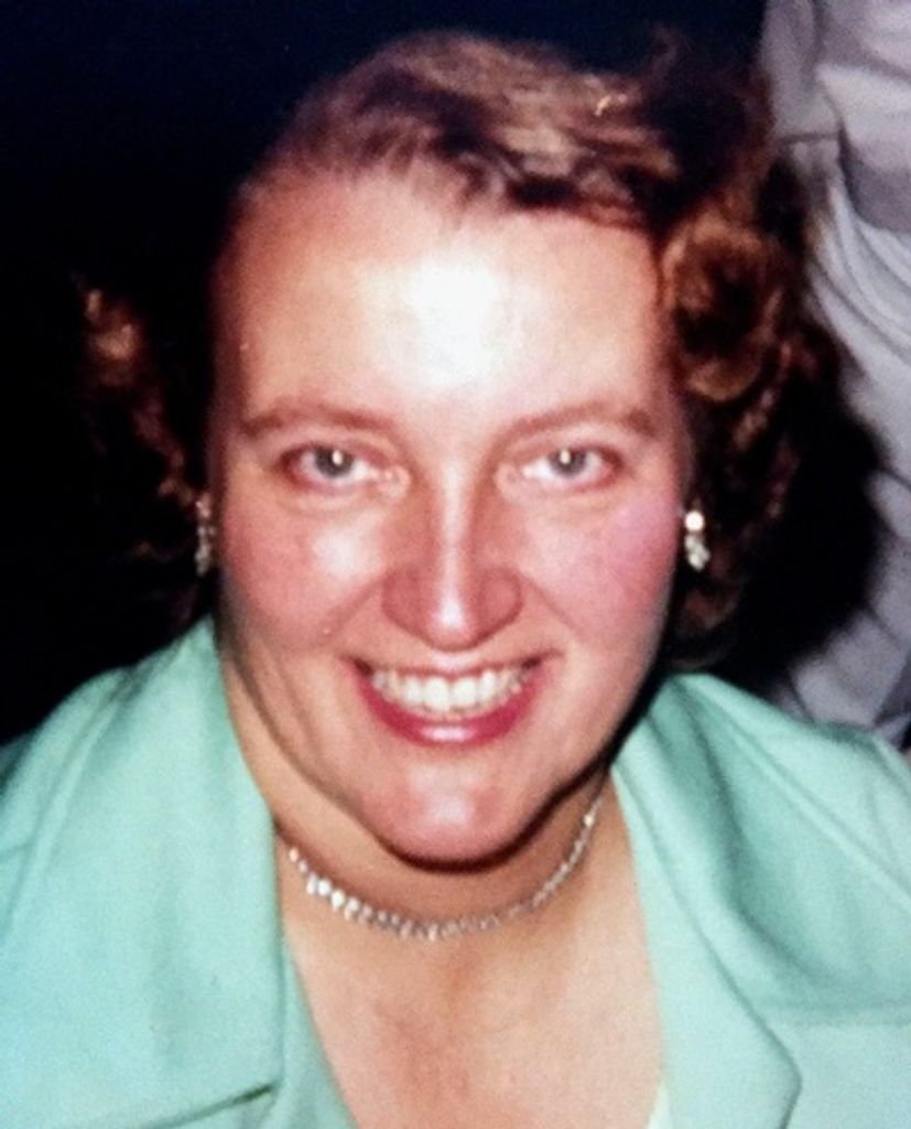Julianne Boyer Profile Photo