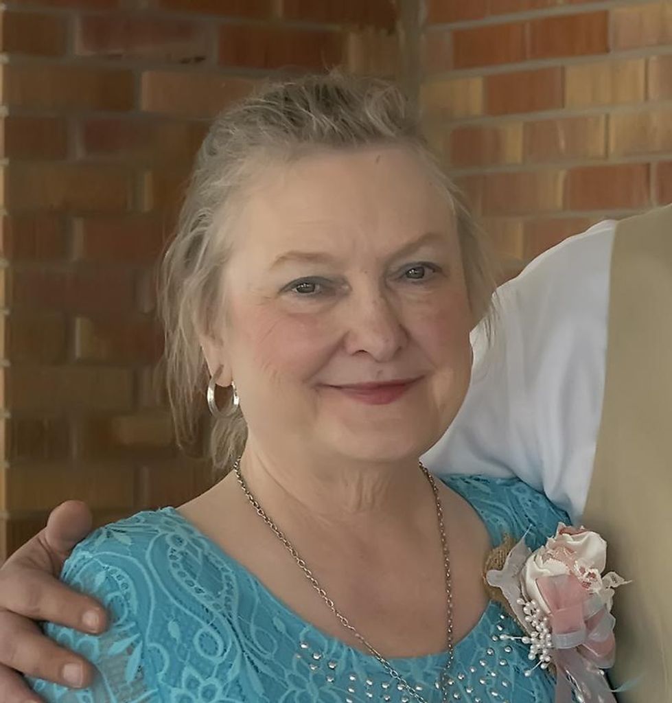 Elizabeth Belle Henderson Profile Photo