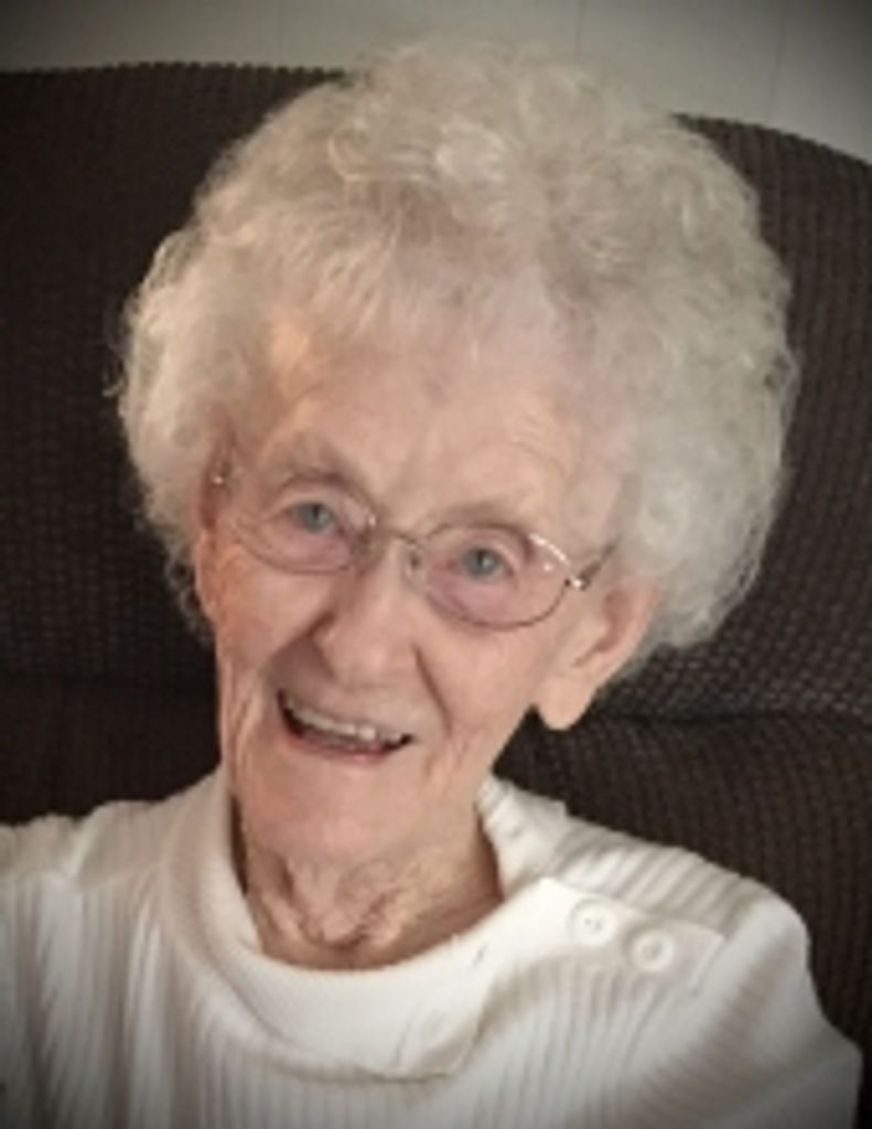 Claire Dell Compton