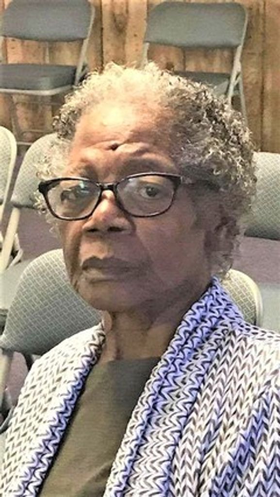 Evelyn Bivins  (Bivins)  Woodson Profile Photo
