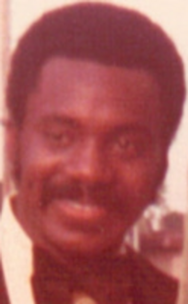 Robert L. Thomas Jr. Profile Photo