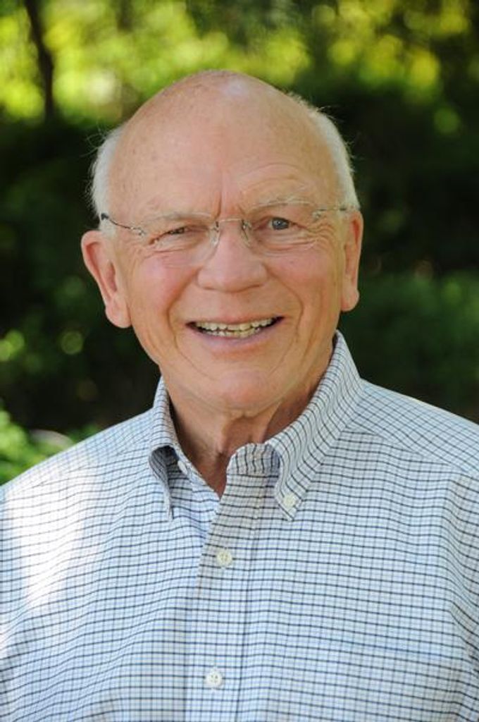 Raymond R. "Bob" Simmons Profile Photo