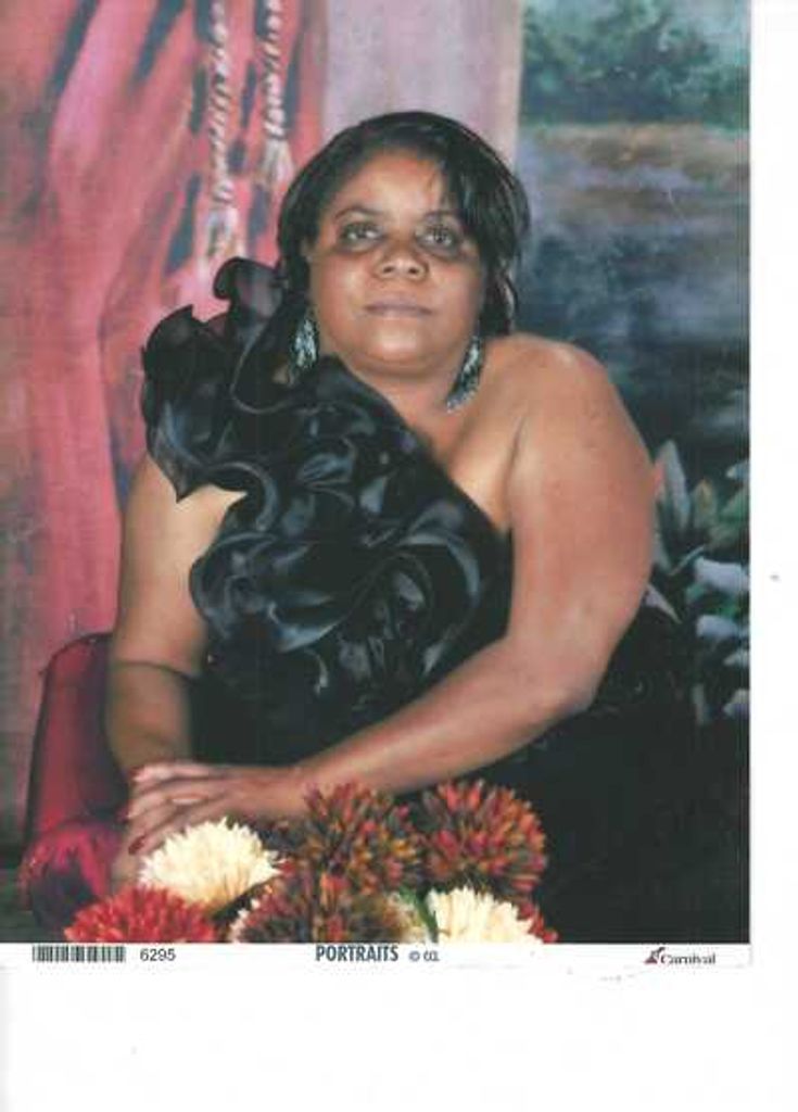 Genida Marie Searles Profile Photo