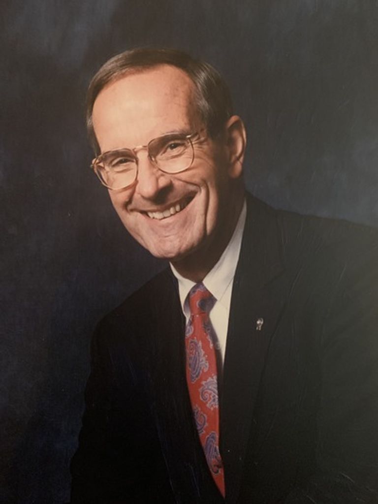 Dr. Robert W. Mcfadden Profile Photo