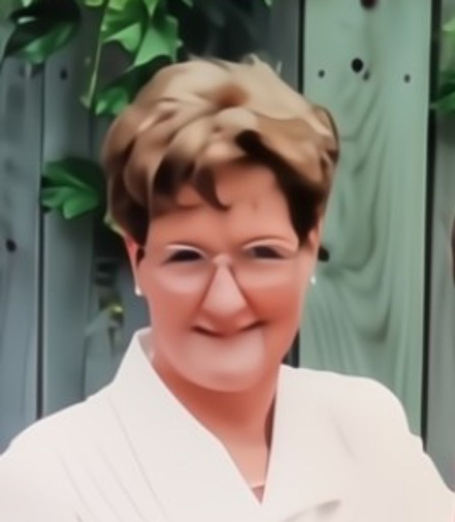 Esther Kersjes Profile Photo