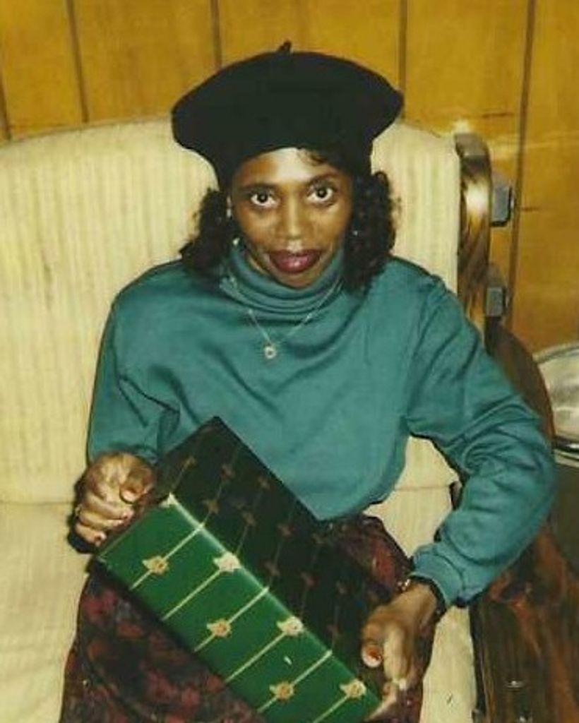 Susan Viola Jones Tomlin