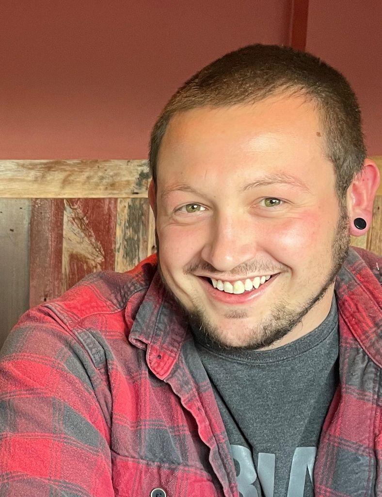 Drew Thomas Wondra Profile Photo