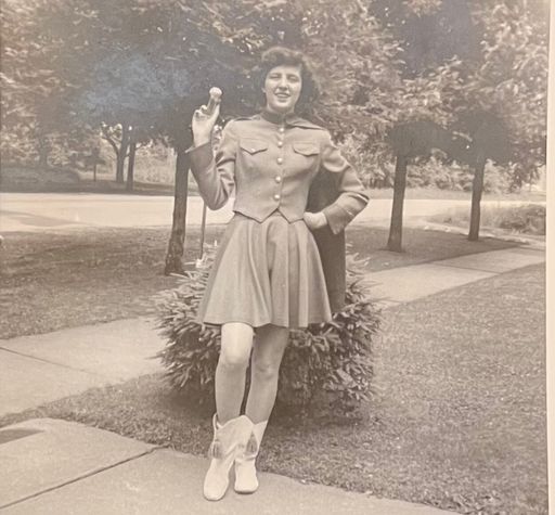 Betty L (Bradley)  Gillis photo gallery thumbnail 21 of 126
