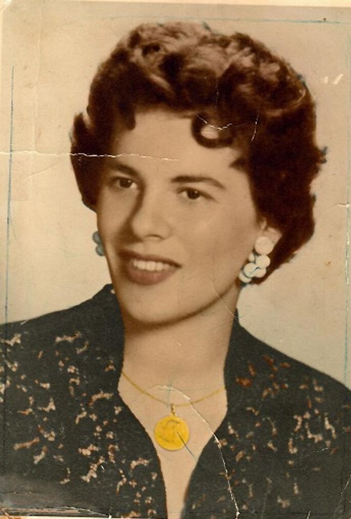 Adalgisa Molnaire
