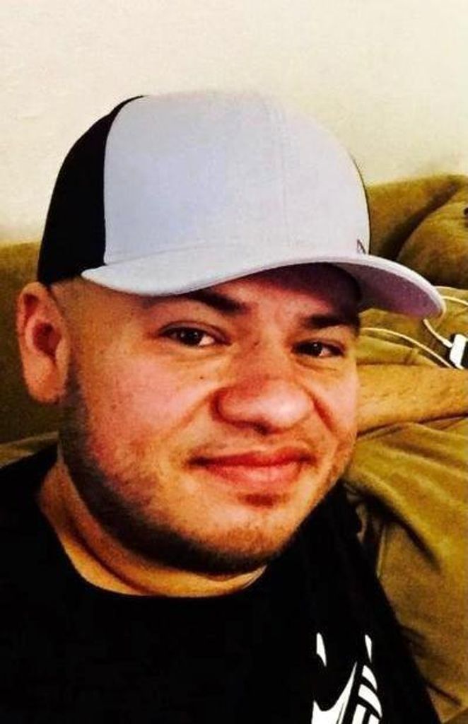 Ross Jose Castillo Profile Photo