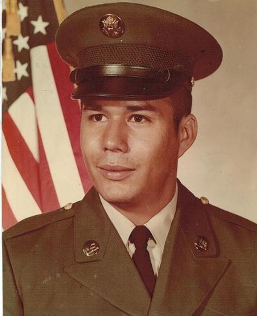 Juan Y. Morales Profile Photo