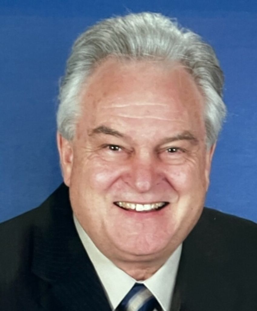 Wallace 'Ted' Hunter