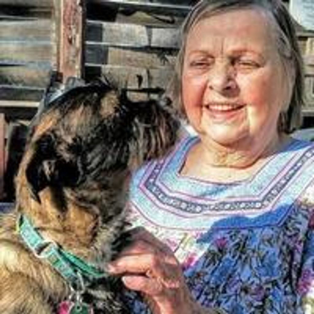 Joan Osborn Profile Photo