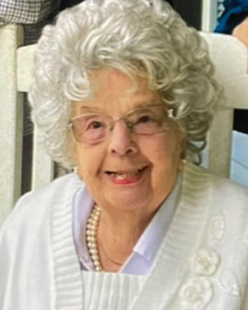 Elsie Weiss Profile Photo