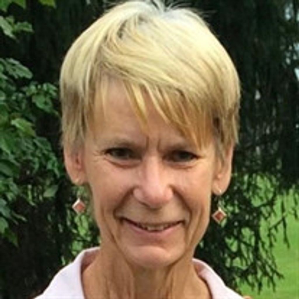 Donna R. Csavina