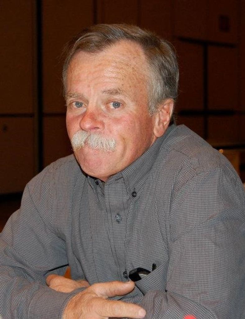 Robert "Bob" Brown Jr