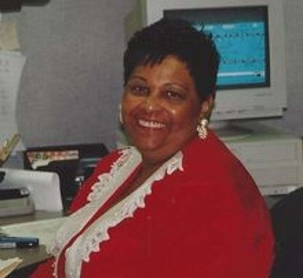 Ms Gloria Demps