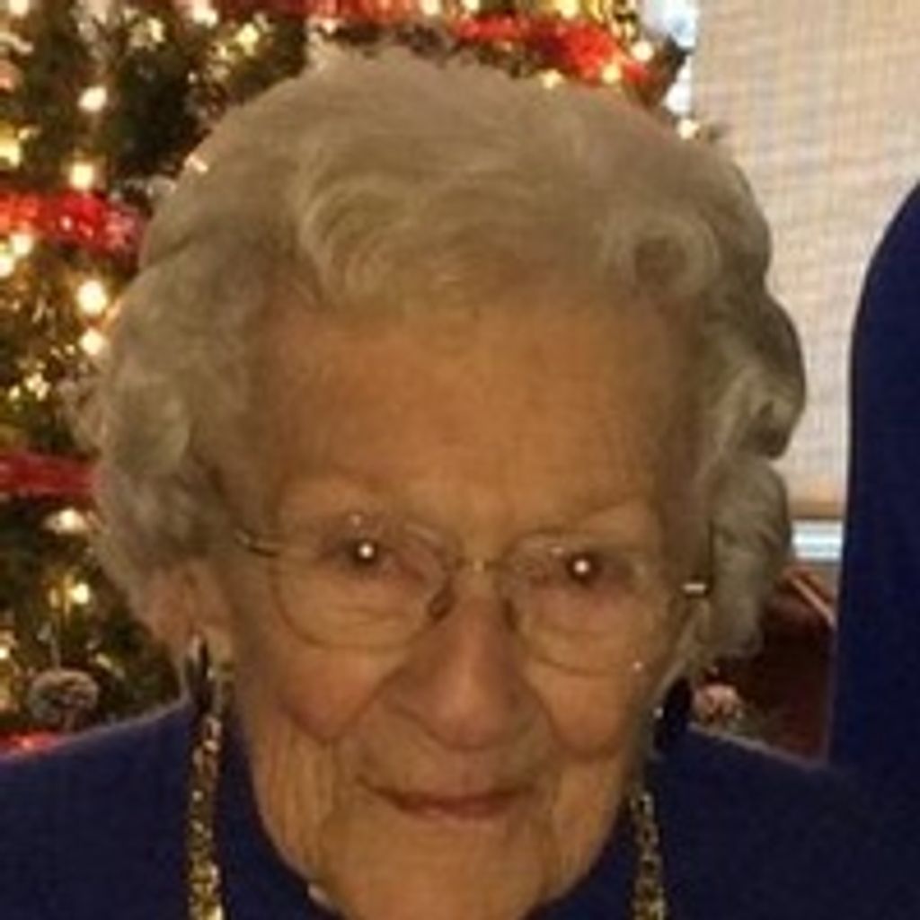 Susie Holleyoak