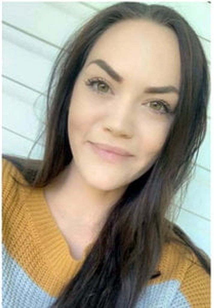 Leah Elizabeth Moore Profile Photo