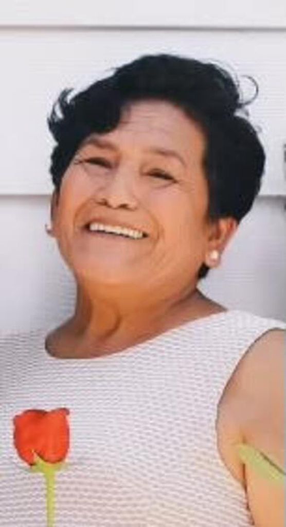 Luz Fanny Ruiz De Cabada Profile Photo