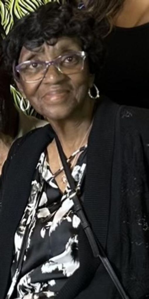 Mrs. Delores Dale Marshall Profile Photo