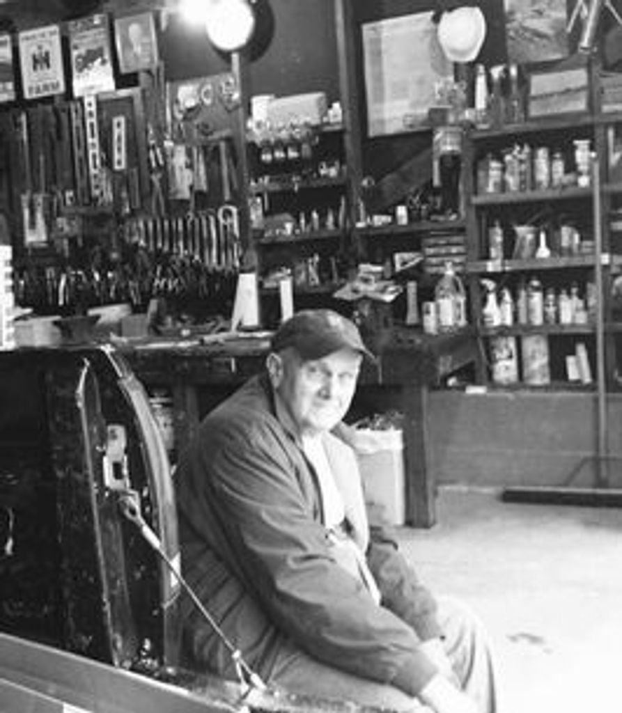 Arthur Peucker Profile Photo