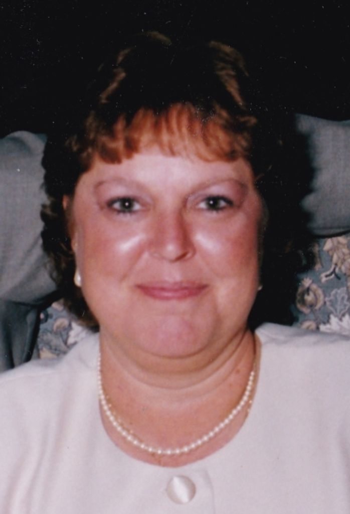 Linda (Carlson)  Swanson