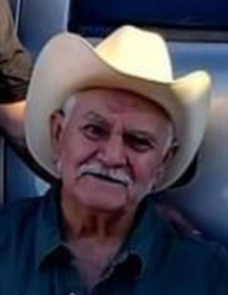 Roel Longoria