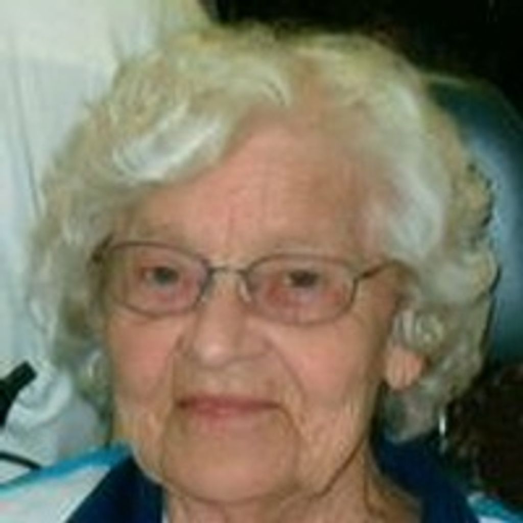 Anna Menke Profile Photo