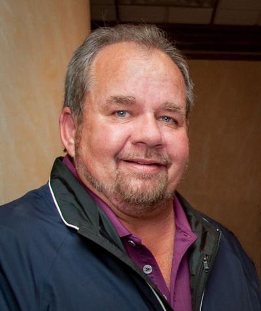 Daniel Edward Woodgate Profile Photo