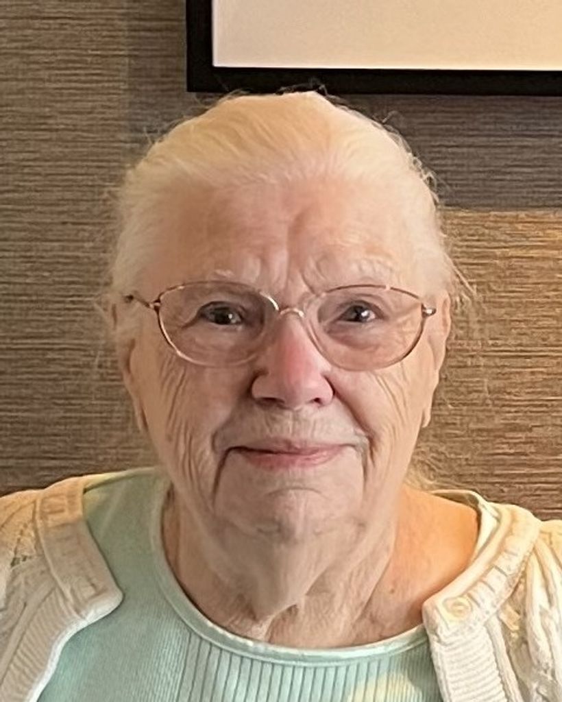 Eliane M. Loumeau Profile Photo
