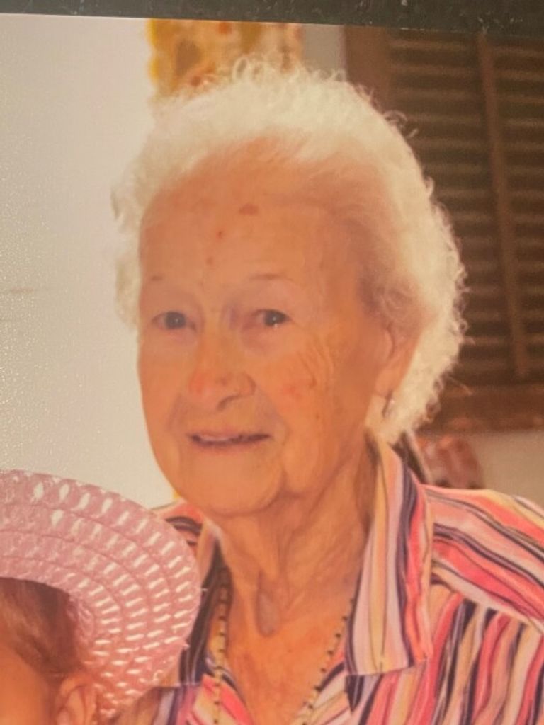 Evelyn (Todd)  Taylor